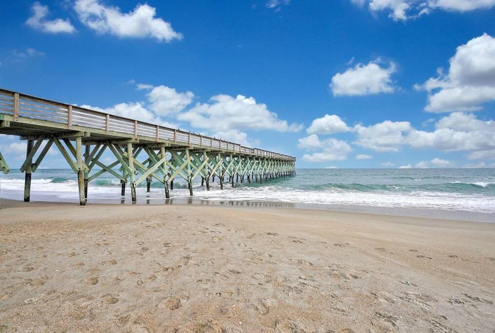 Вілла Middle Sound Hideaway~Beaches, Shopping, Families Вілмінгтон Екстер'єр фото